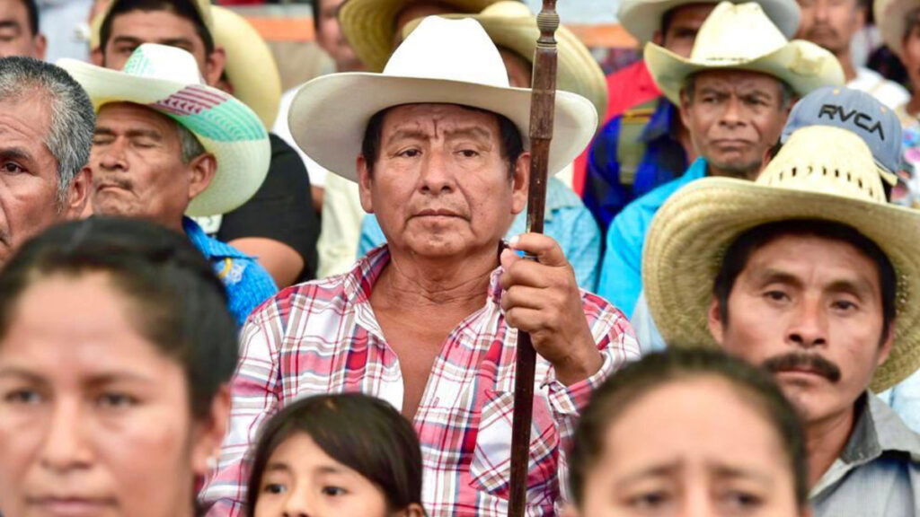 Señores de pueblos indígenas